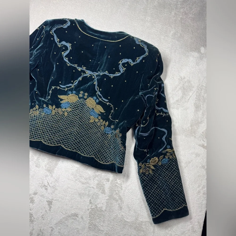 Vintage Worth Silk Blend Dark Teal Velvet Embroidered Celestial Blazer Size 4P - Picture 15 of 17